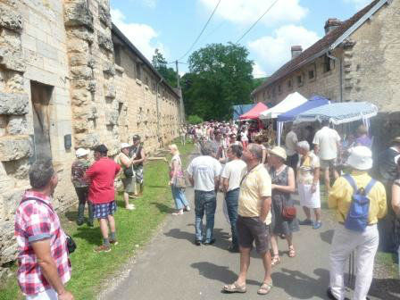 marche-de-pays-baignes-7-juillet-2013-13-7a9b