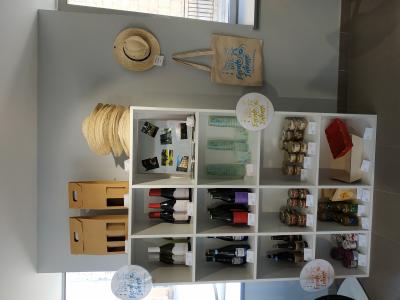 Boutique de produits locaux de l'office de tourisme des Combes � la Sa�ne_IMG-20210610-111537