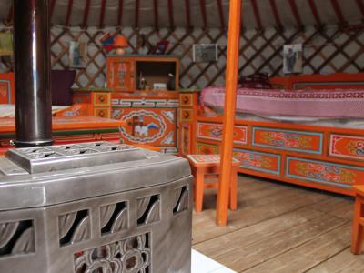 Nuit sous la yourte_351000558-9-3