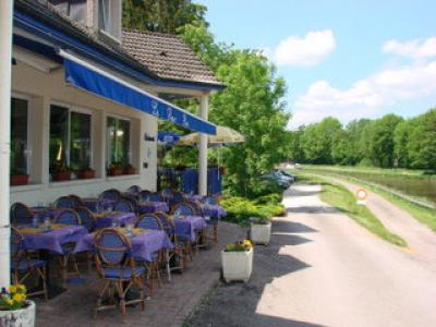 Restaurant Les Deux Ports_36738-137781639581152-3745276-n