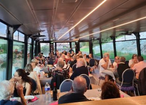  La Noctambule : Croisi�res Repas nocturnes sur la Sa�ne